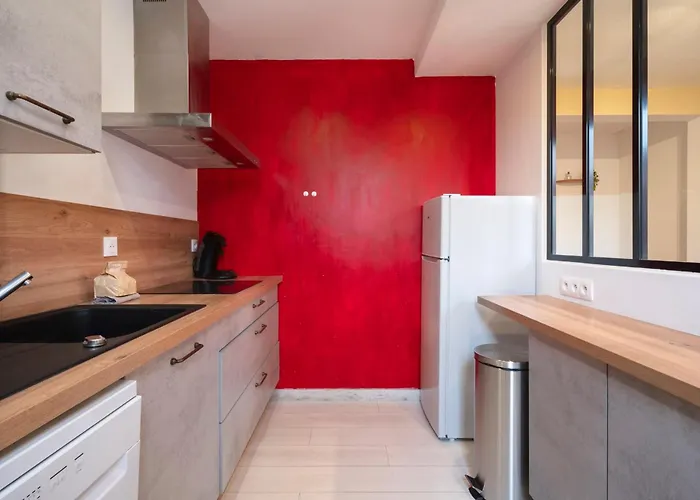 Des Cousines Capucine