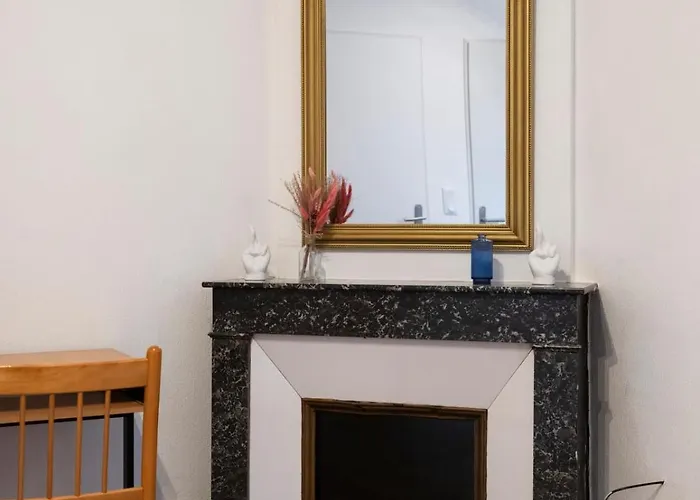 Des Cousines Capucine נאנסי